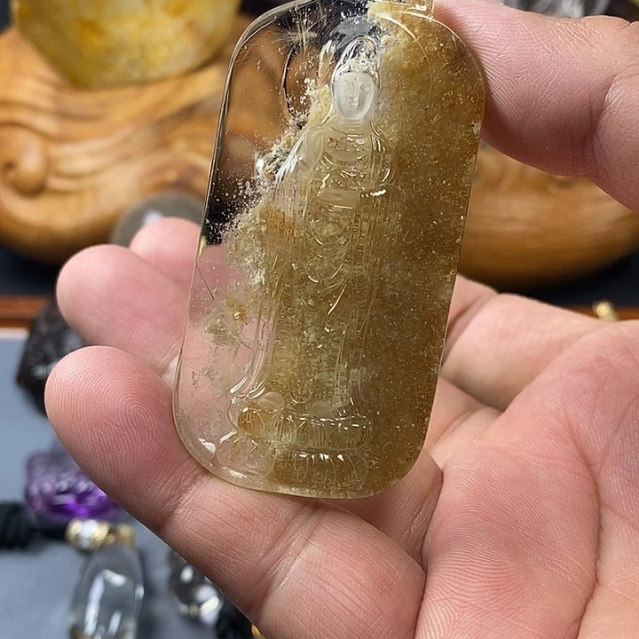 水晶颈饰未镶嵌观音