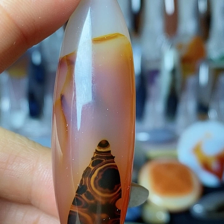 玛瑙/玉髓颈饰合金