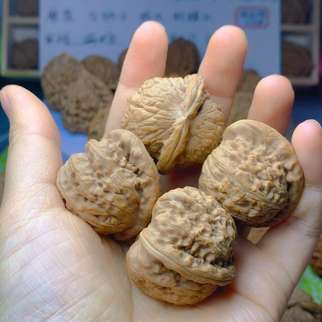 把件文玩核桃白狮子38+