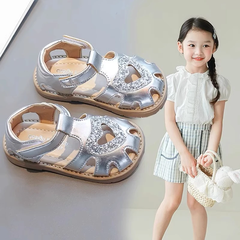 ABC女童爱心公主凉鞋女宝亮片鞋子2025夏季新款儿童包头镂空皮鞋