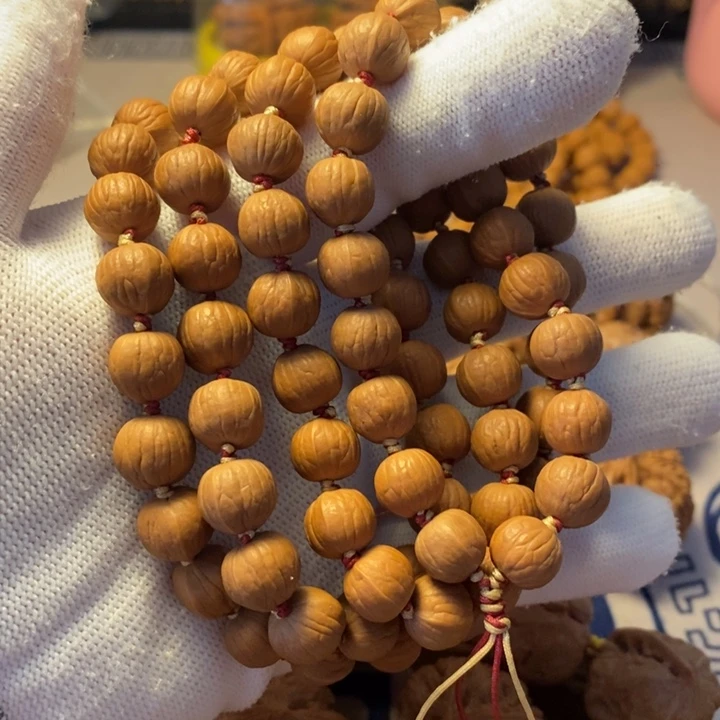 吊坠文玩核桃80颗