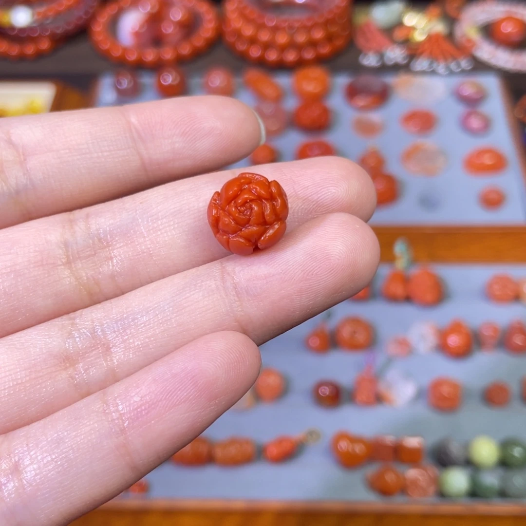 胖***儿南红玛瑙未镶嵌牡丹花满色满肉