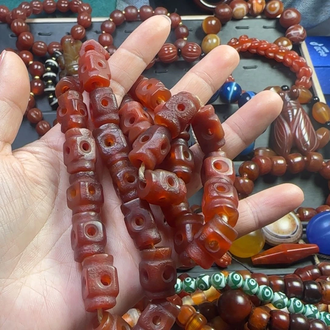 未镶嵌颈饰玛瑙/玉髓