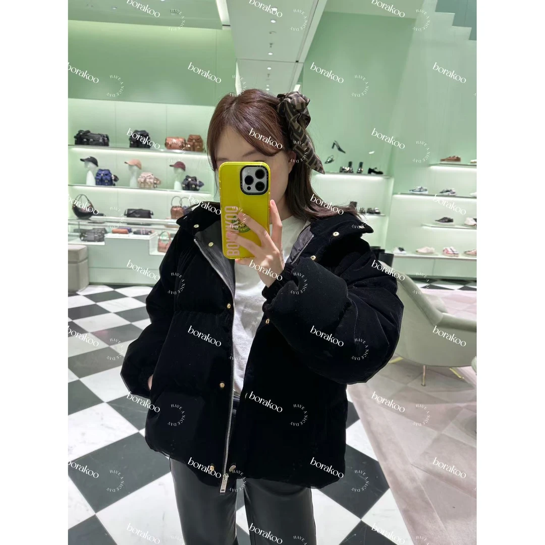 【BORAKOO】黑色丝绒连帽短款羽绒服（220g）