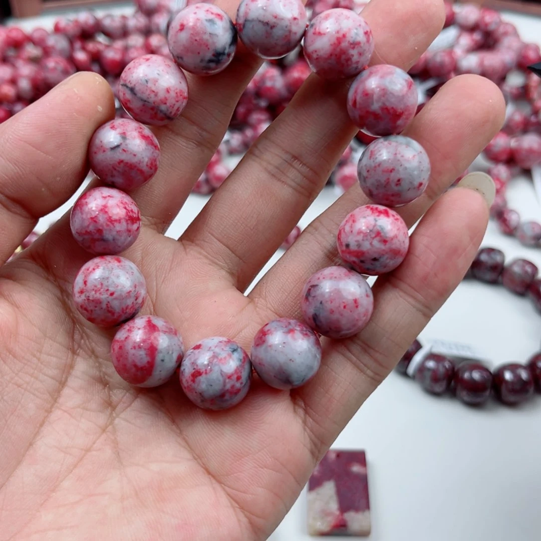 天然辰砂天然原石卡15