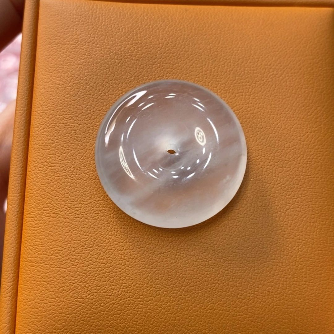 石英质玉未镶嵌吊坠