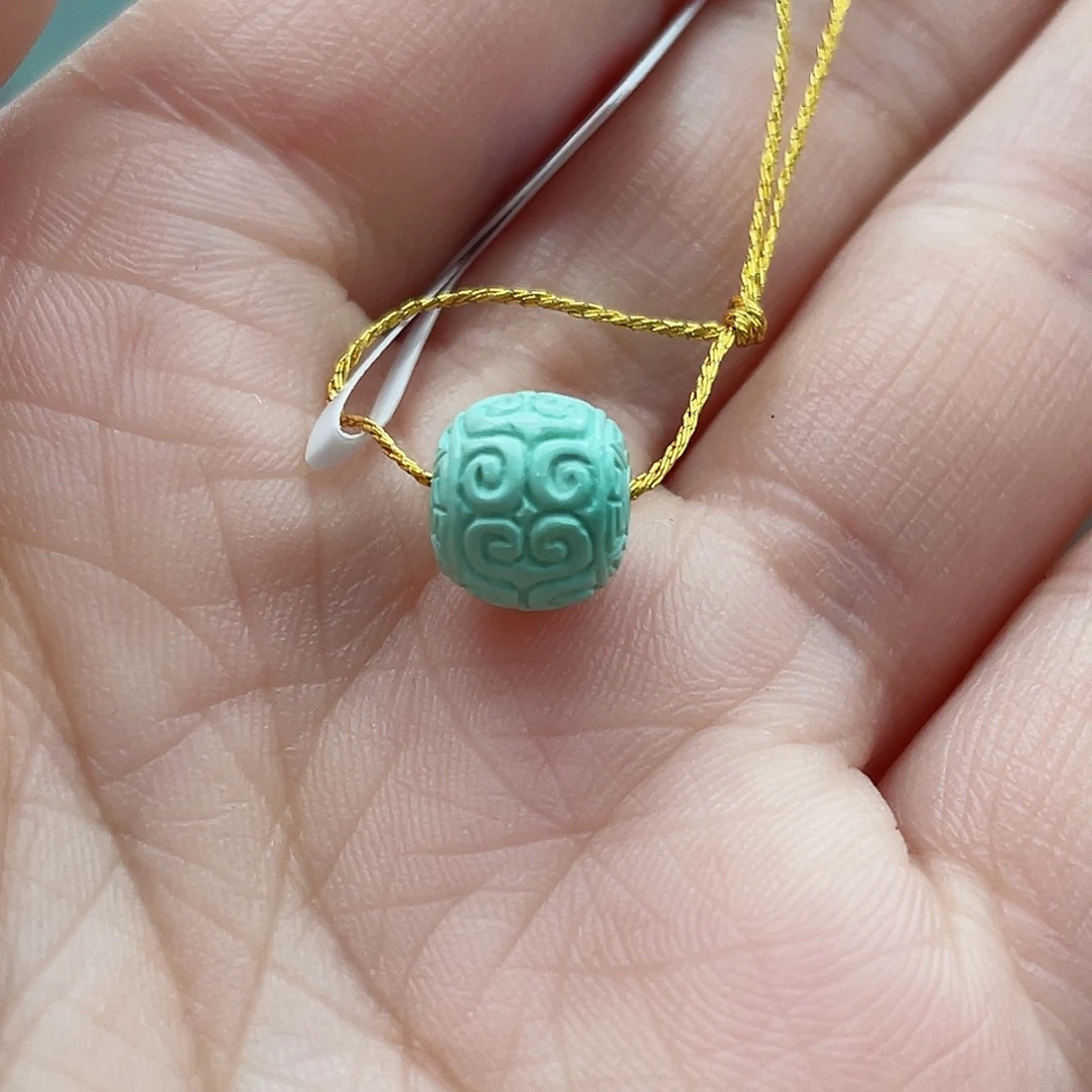 绿松石颈饰未镶嵌