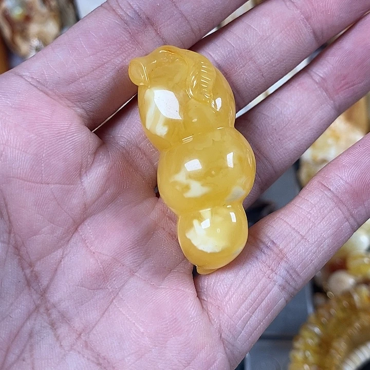 琥珀未镶嵌裸石我
