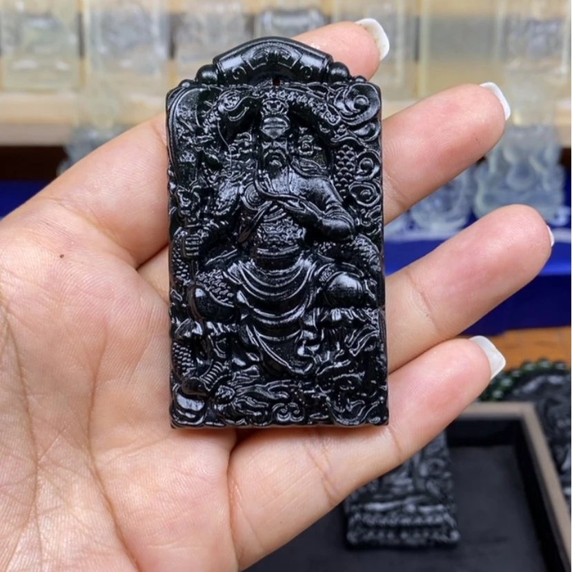 【闪购商品】蛇纹石玉未镶嵌颈饰百**润