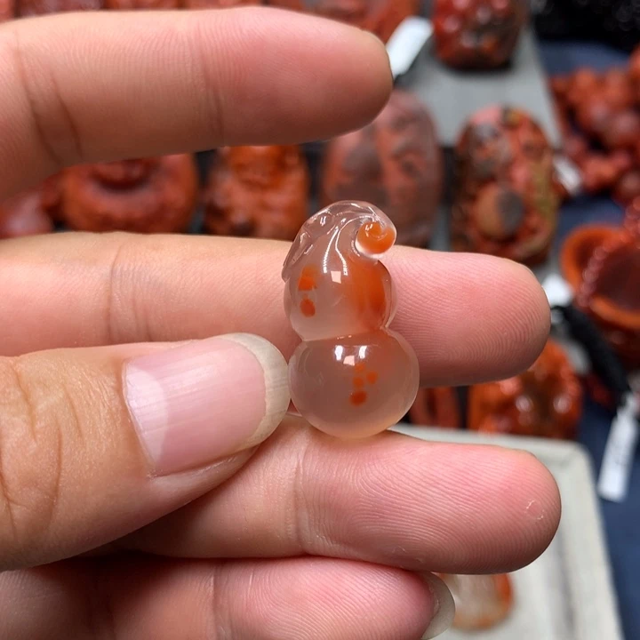 吊坠(不含链)未镶嵌南红玛瑙