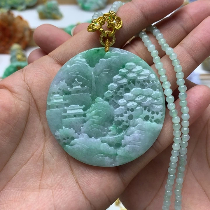 颈饰未镶嵌翡翠翡翠