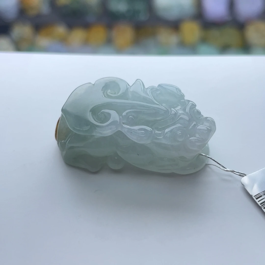 翡翠颈饰未镶嵌貔貅