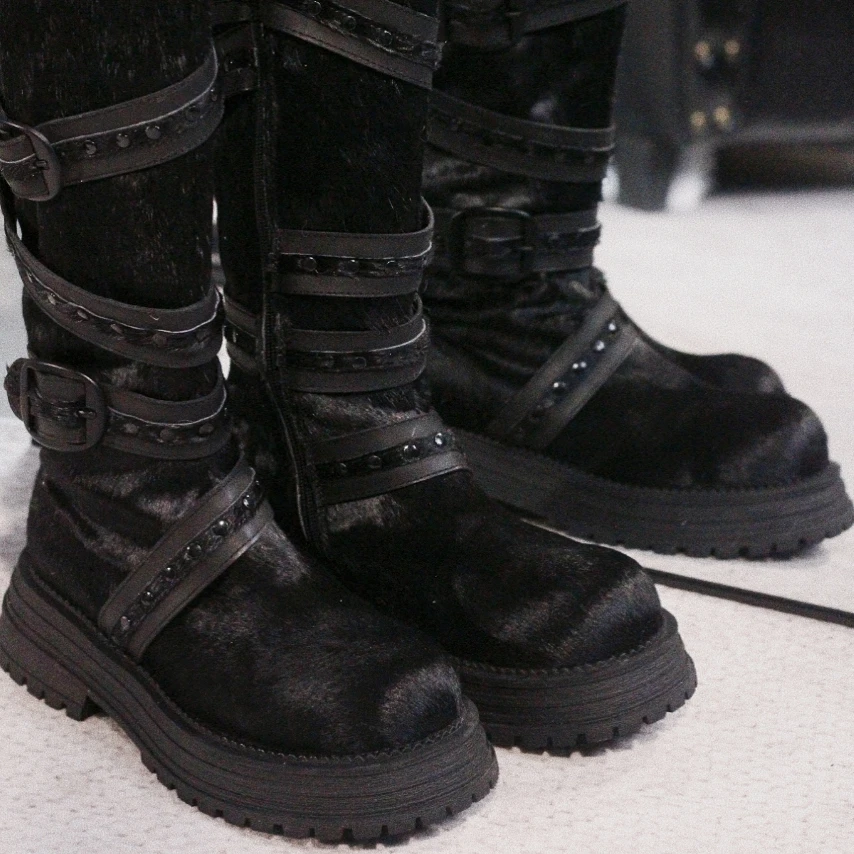 7011-17玛拉沁夏季长靴时尚黑色长筒百搭复古骑士时尚马靴复古