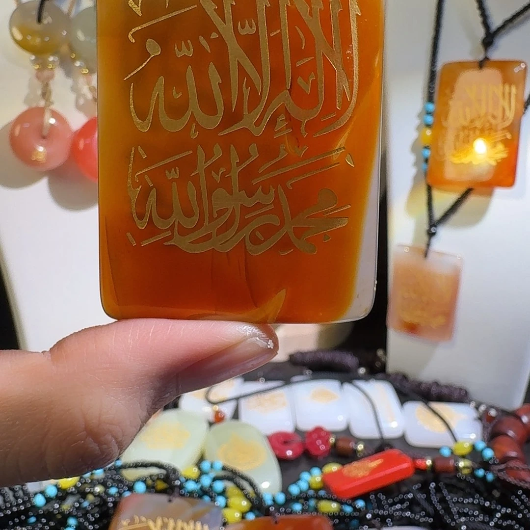 合金颈饰玛瑙/玉髓