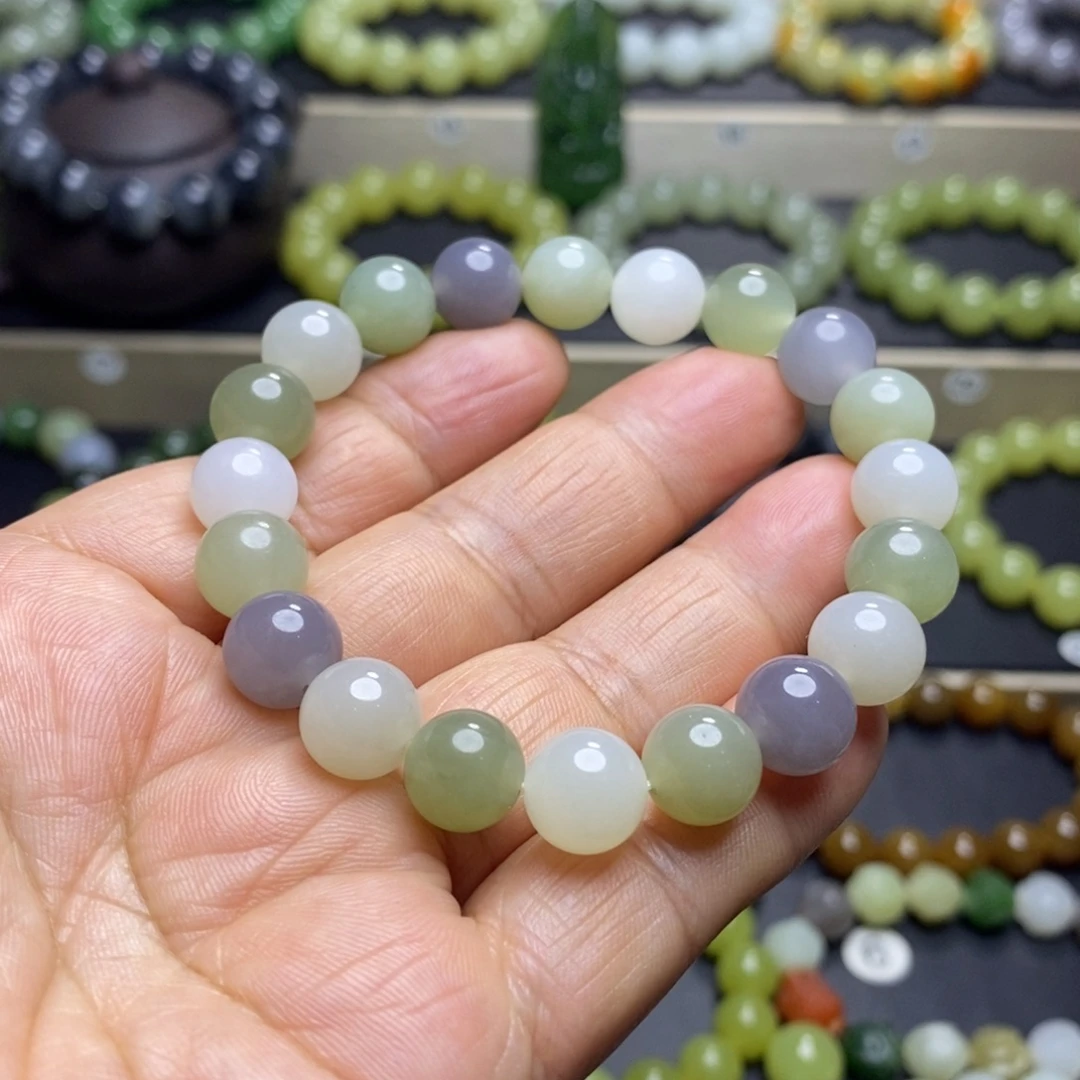 和田玉未镶嵌手串