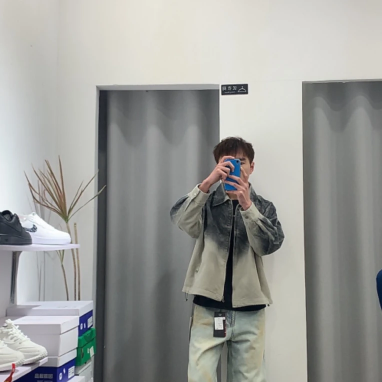 男士春季翻领晕染设计外套