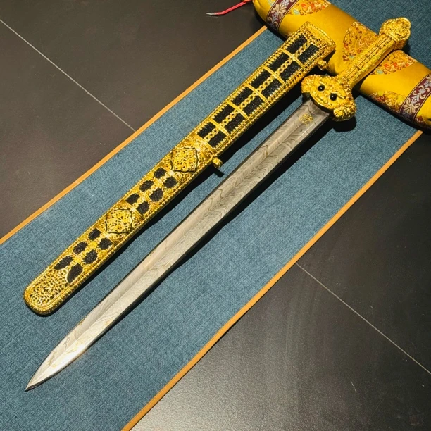 永乐剑/周强手作/手工精雕24k真金陨铁艺术山水夹钢未开刃