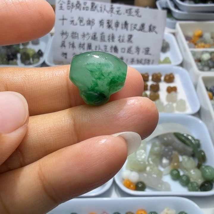 未镶嵌和田玉珠宝半成品