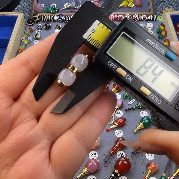 玛瑙/玉髓未镶嵌饰品