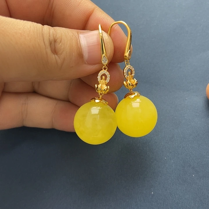 琥珀未镶嵌裸石耳坠