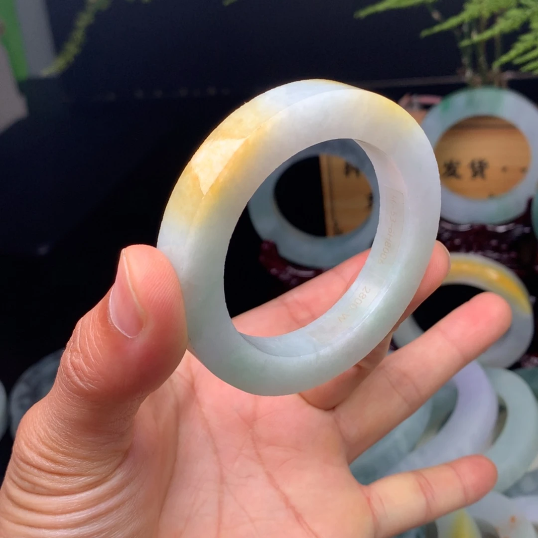 定制翡翠手镯未镶嵌定制手镯
