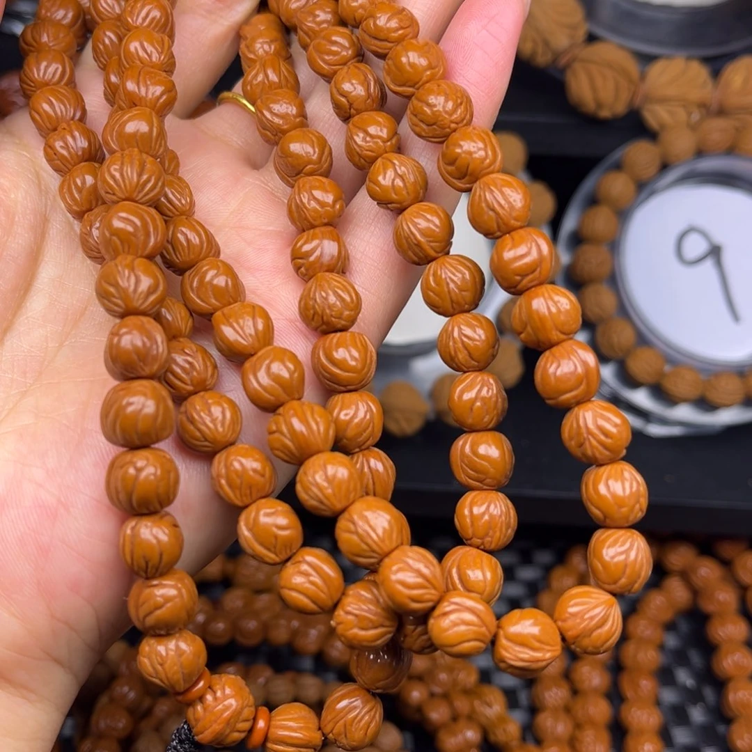 平***乐桃核手串玉龙脊脖挂