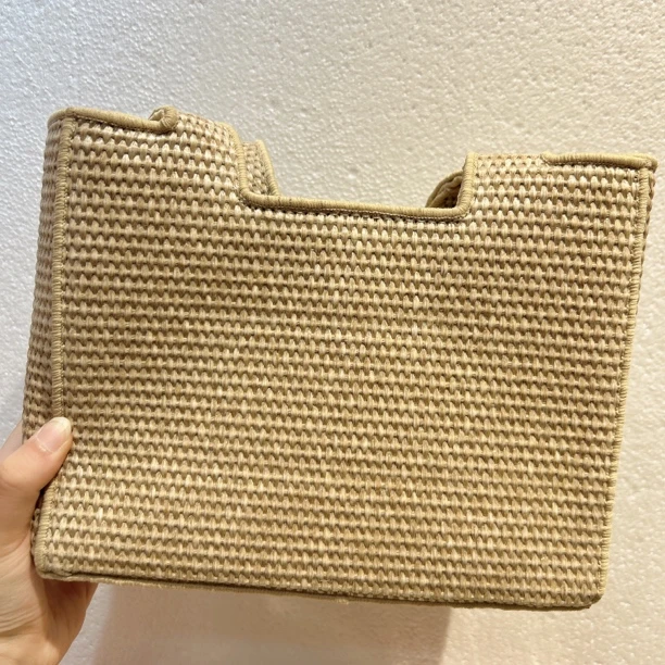 12150 罗方形草编包包