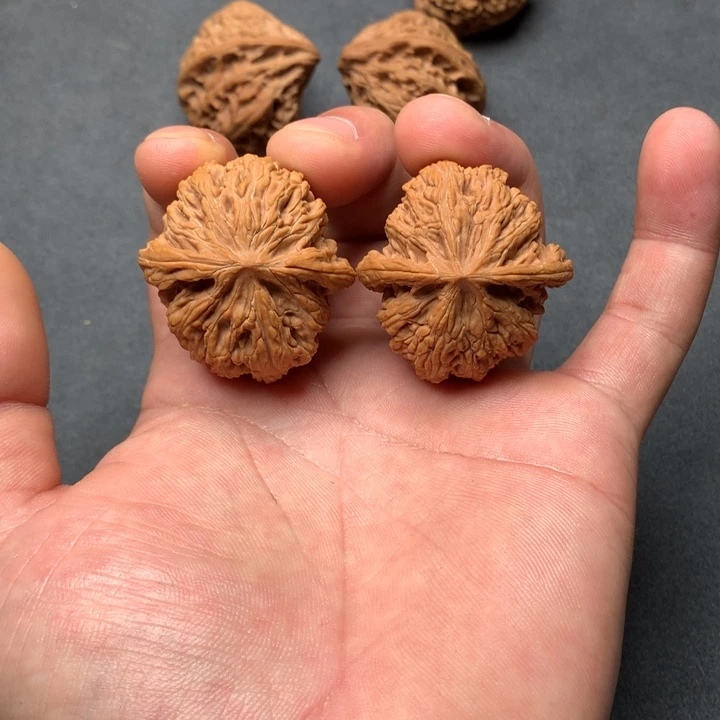 文玩核桃吊坠老款密纹文玩核桃