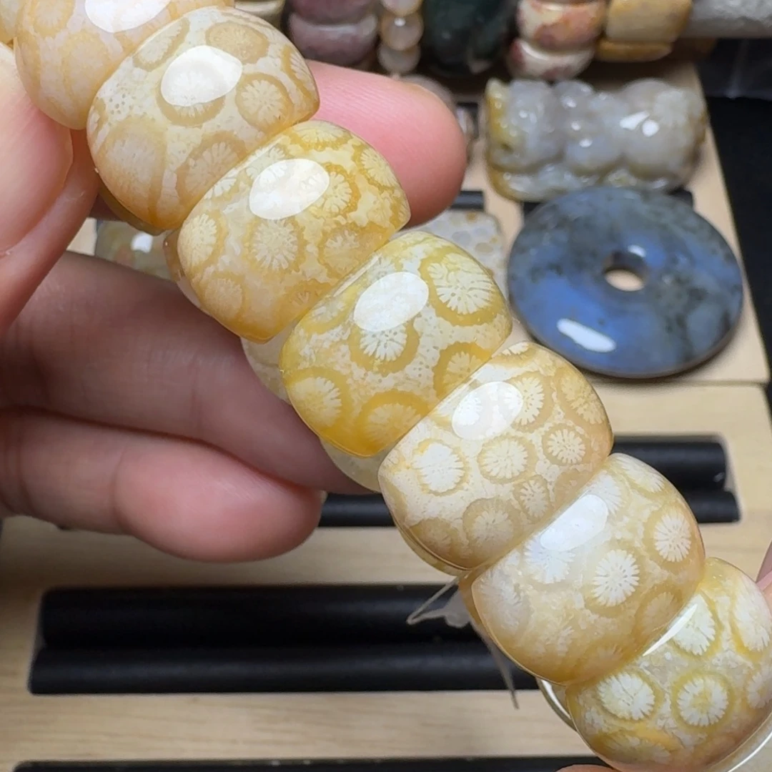 硅化玉未镶嵌纯天然色有机玉石保真色