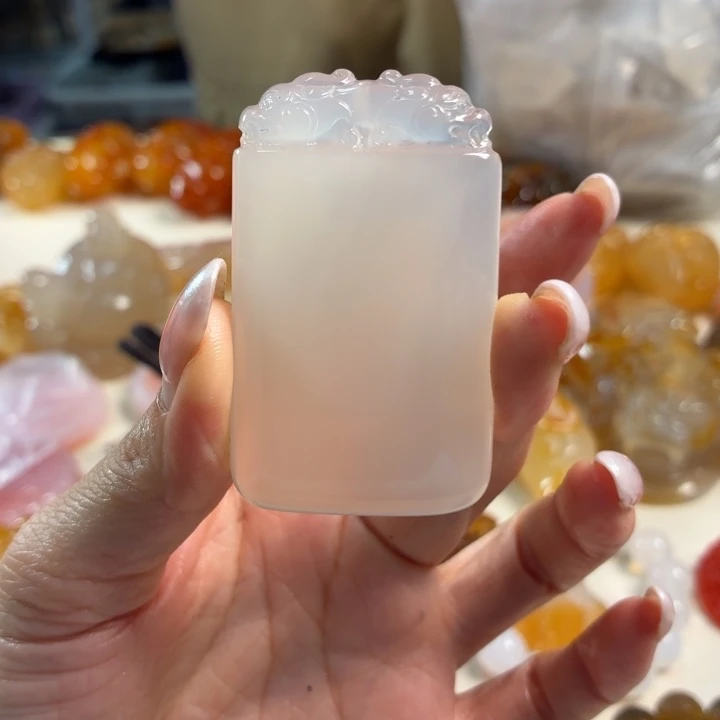 玛瑙/玉髓未镶嵌吊坠(不含链)