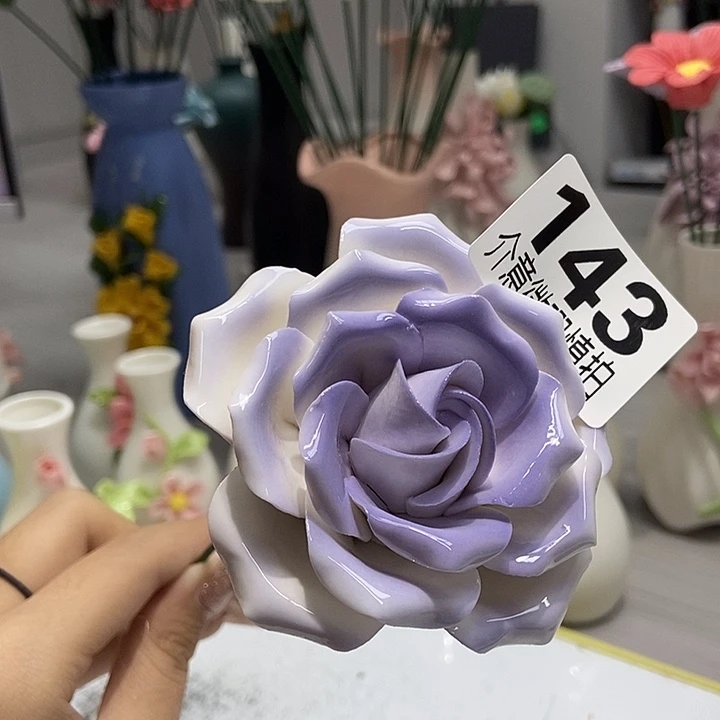 陶瓷纯手工捏花设计