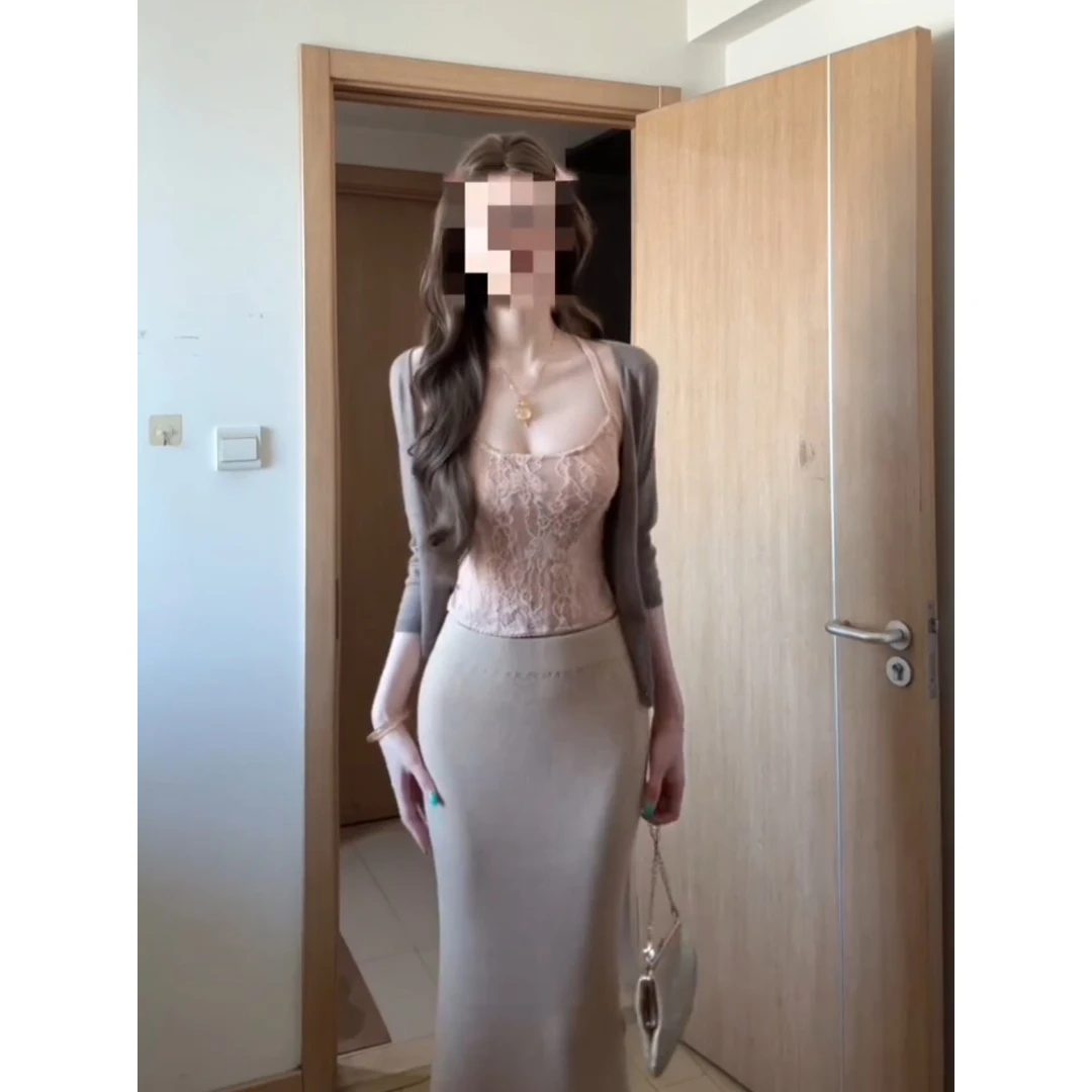 MARIE.COCO纯欲御姐风套装性感蕾丝挂脖背心外搭开衫女包臀半身裙