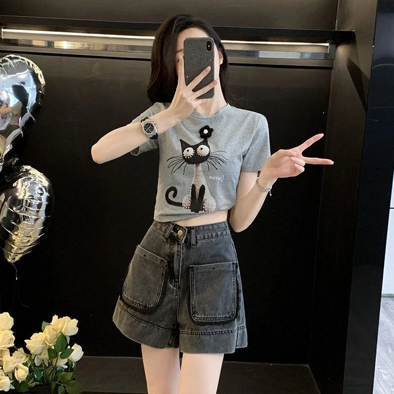 印花修身短款正肩撞色领显瘦白色高腰百搭夏日休闲减龄两件套女