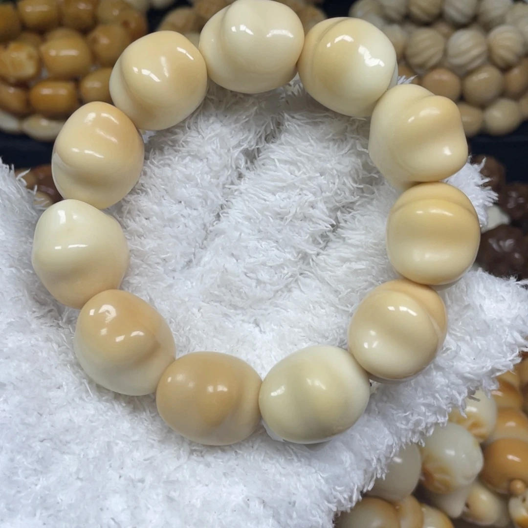 菩提根/象牙果手串12.6.29微瑕星星卡24