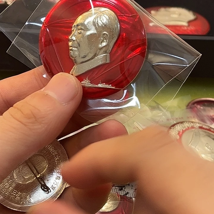 桉***榕一一一有一个人的偶一