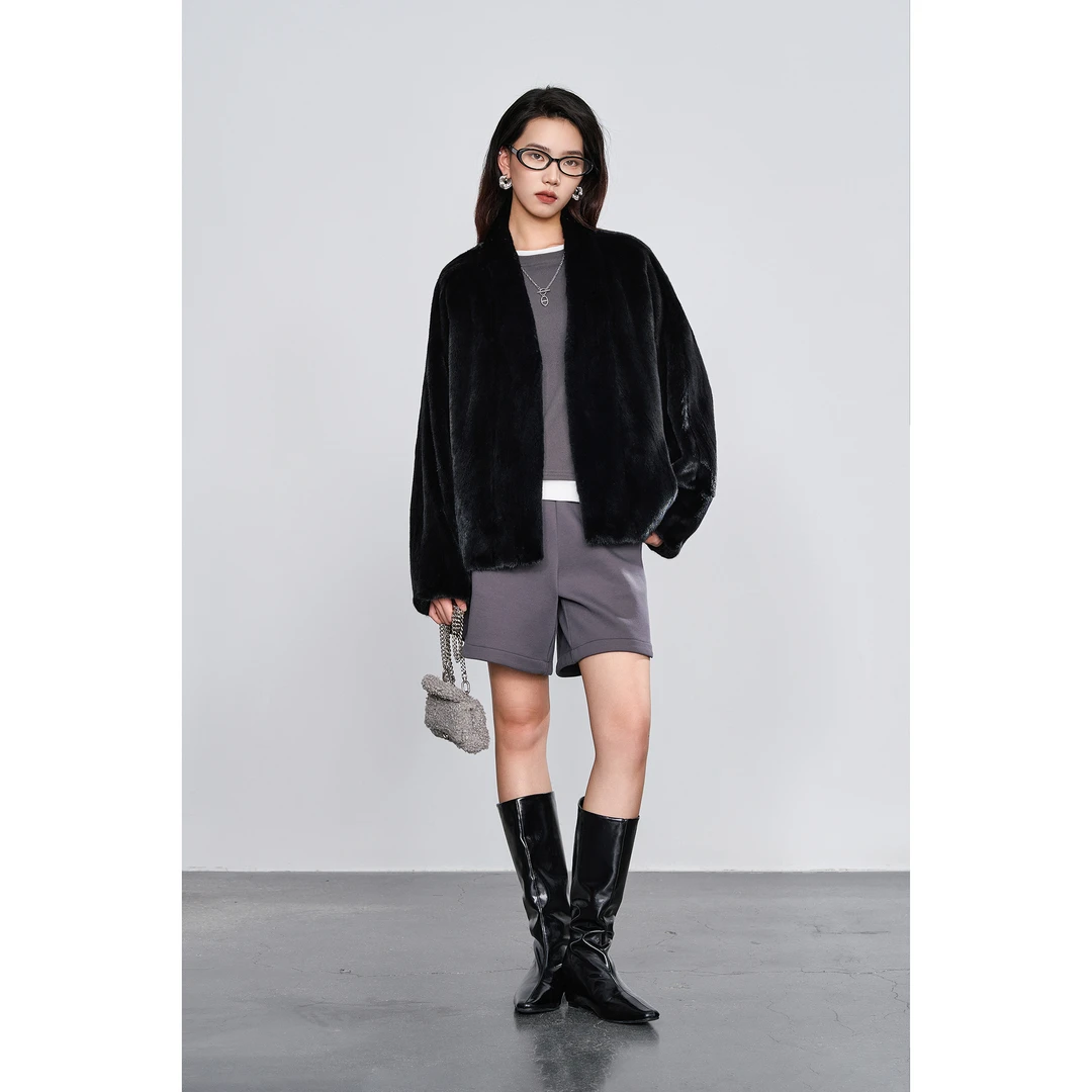 QC【070】天鹅绒V领时尚水貂短款外套