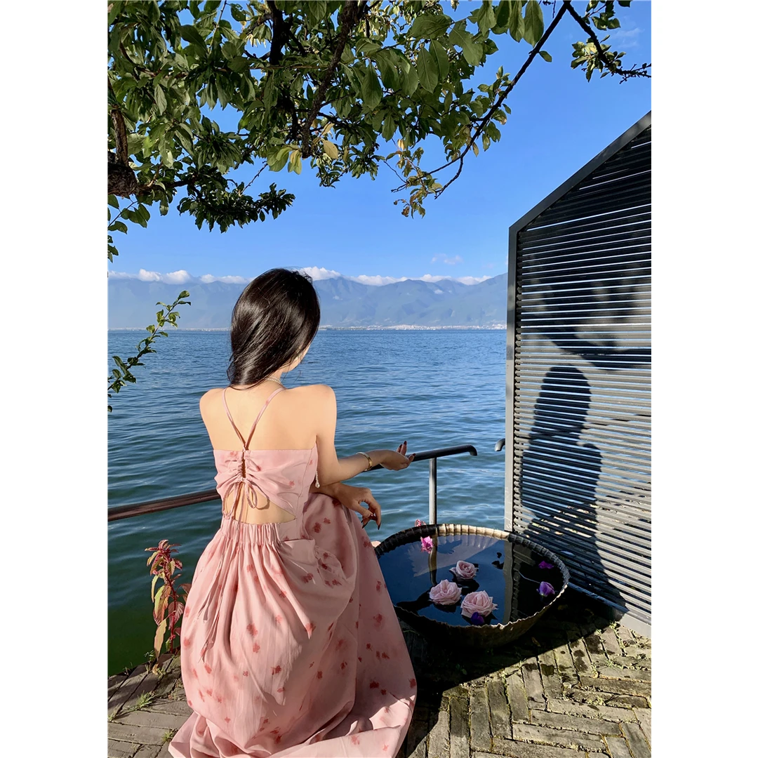 法式气质度假感印花褶皱后背镂空串珠裙子连衣裙女夏季吊带大摆…