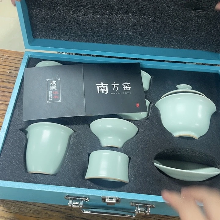 孤品茶具套装等。