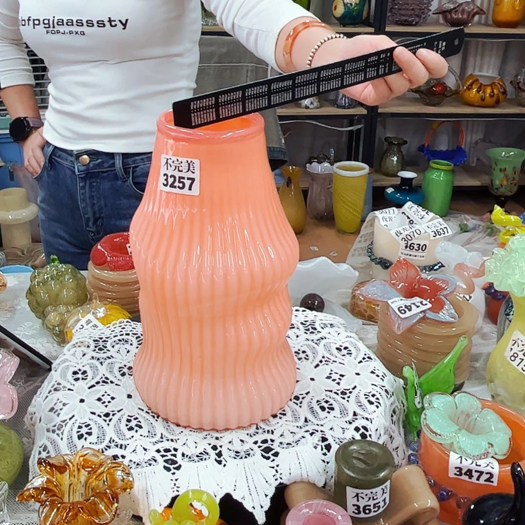 3257 家悦琉璃工艺品不完美