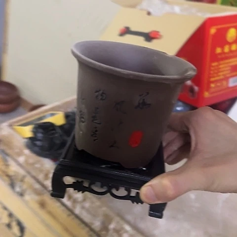 ··［送塑料托盘］··