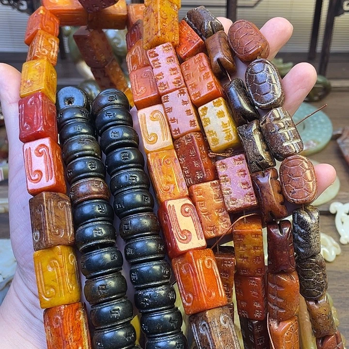 马***义未镶嵌和田玉（糖玉）挂件