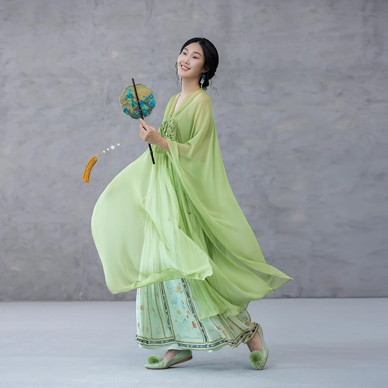 时装周同款-【珍珠手钩花披肩】复古百搭桑蚕丝围巾披肩两用2903211