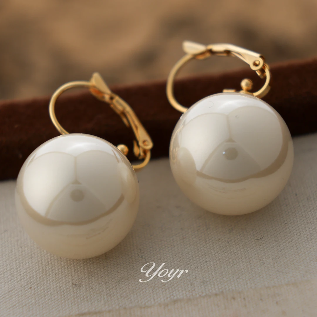 YOYR 黄铜耳饰  白月光白色珠珠耳环法式气质百搭时尚轻奢耳扣女
