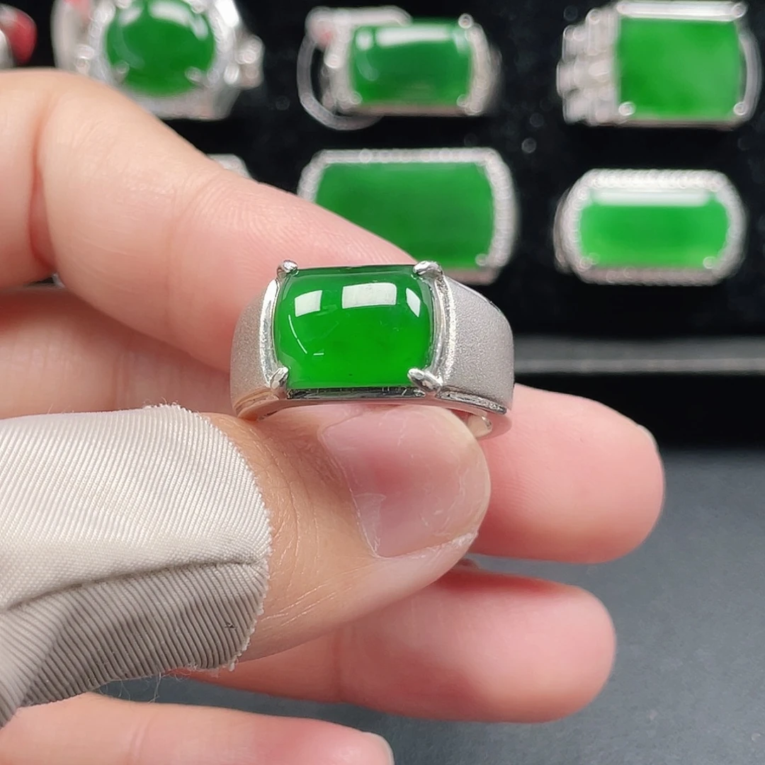 翡翠银S925镶嵌戒指天然A货翡翠没运费险2505