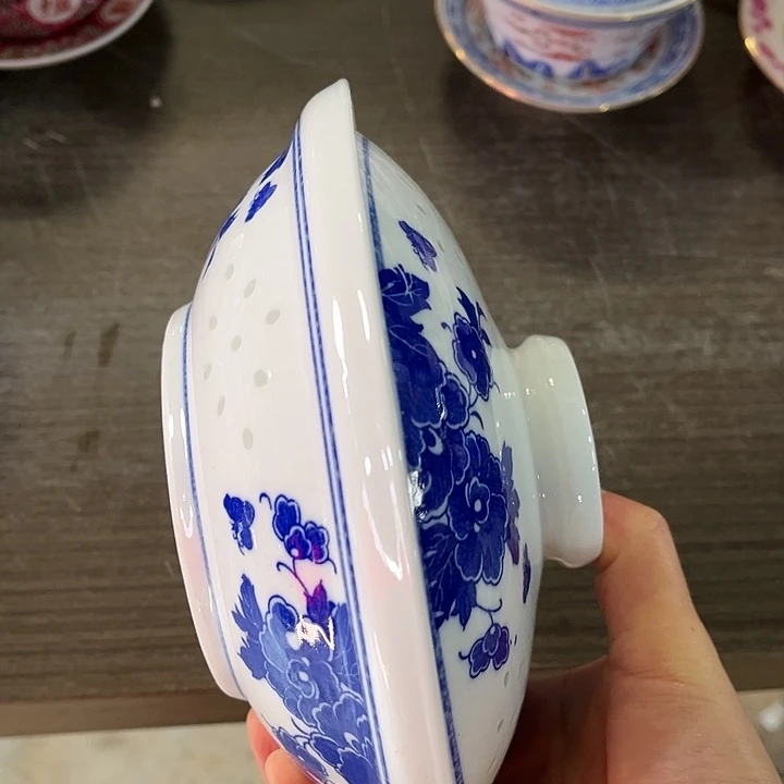 瓷片直径18厘米，发1个