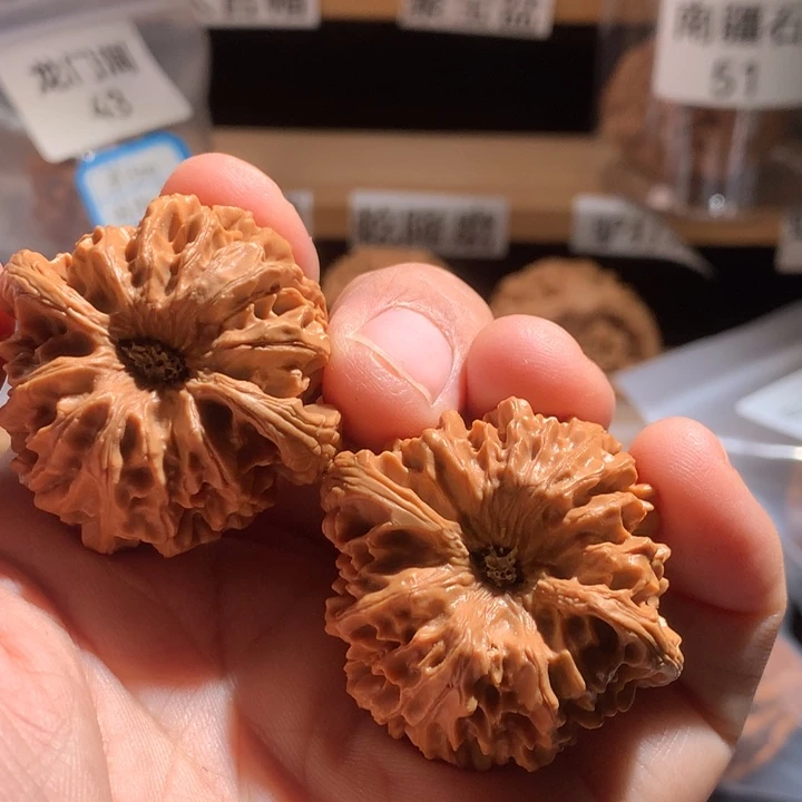 吊坠文玩核桃龙门涧