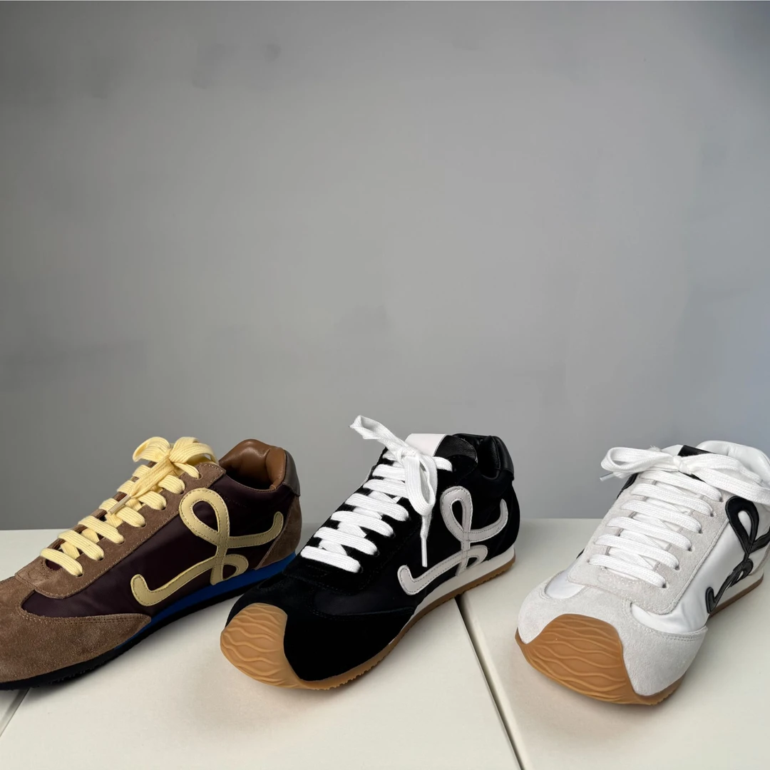 丑萌鞋不对称大头鞋休闲风阿甘德训鞋女杨幂同款轻奢鞋子百搭款式