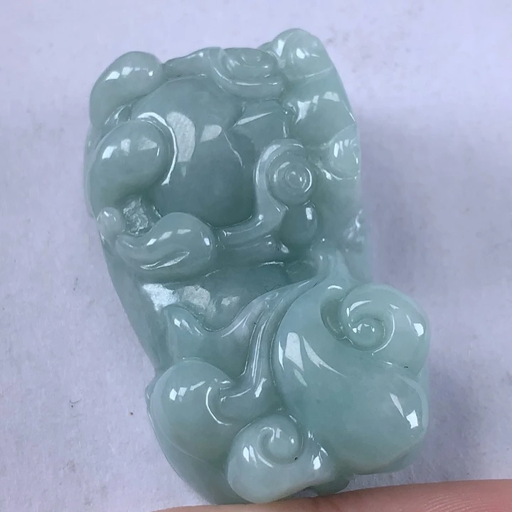 颈饰未镶嵌翡翠貔貅