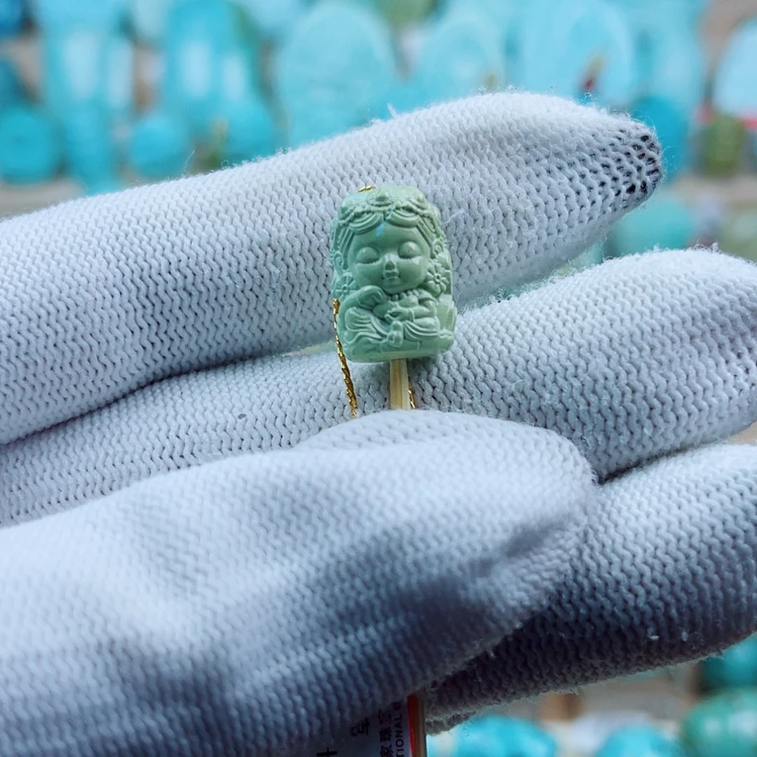 绿松石未镶嵌珠宝奇石