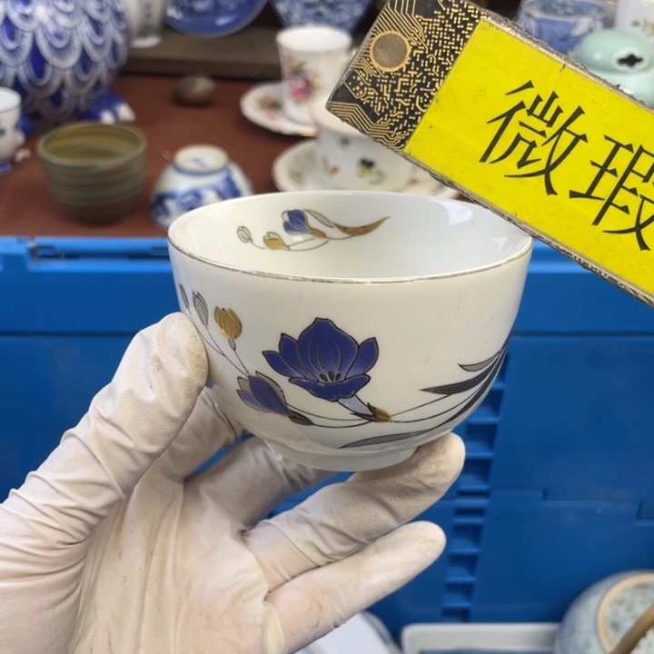 他家瓷器真美…开播了